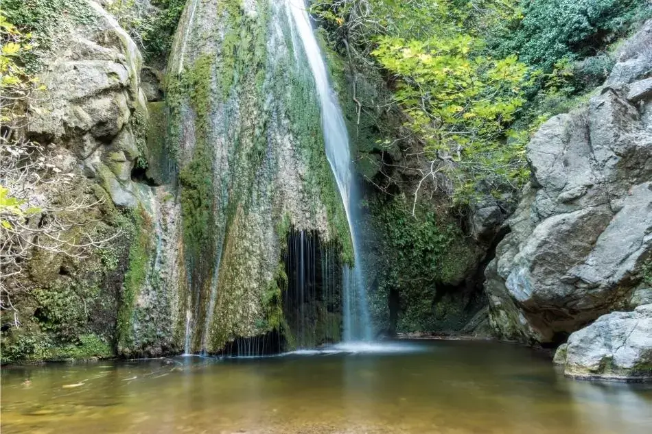 Wasserfall in der Richti-Schlucht
